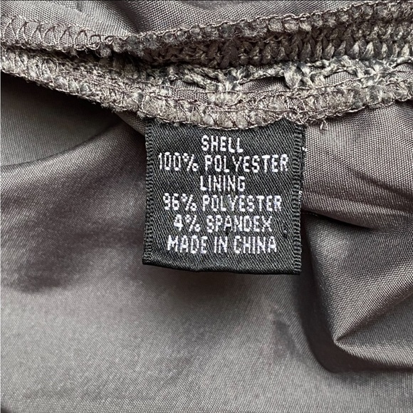 Adrianna Papell Gray Crochet Eyelet Sheath Dress — Size 6 Elegant Lined Classic - Picture 12 of 12